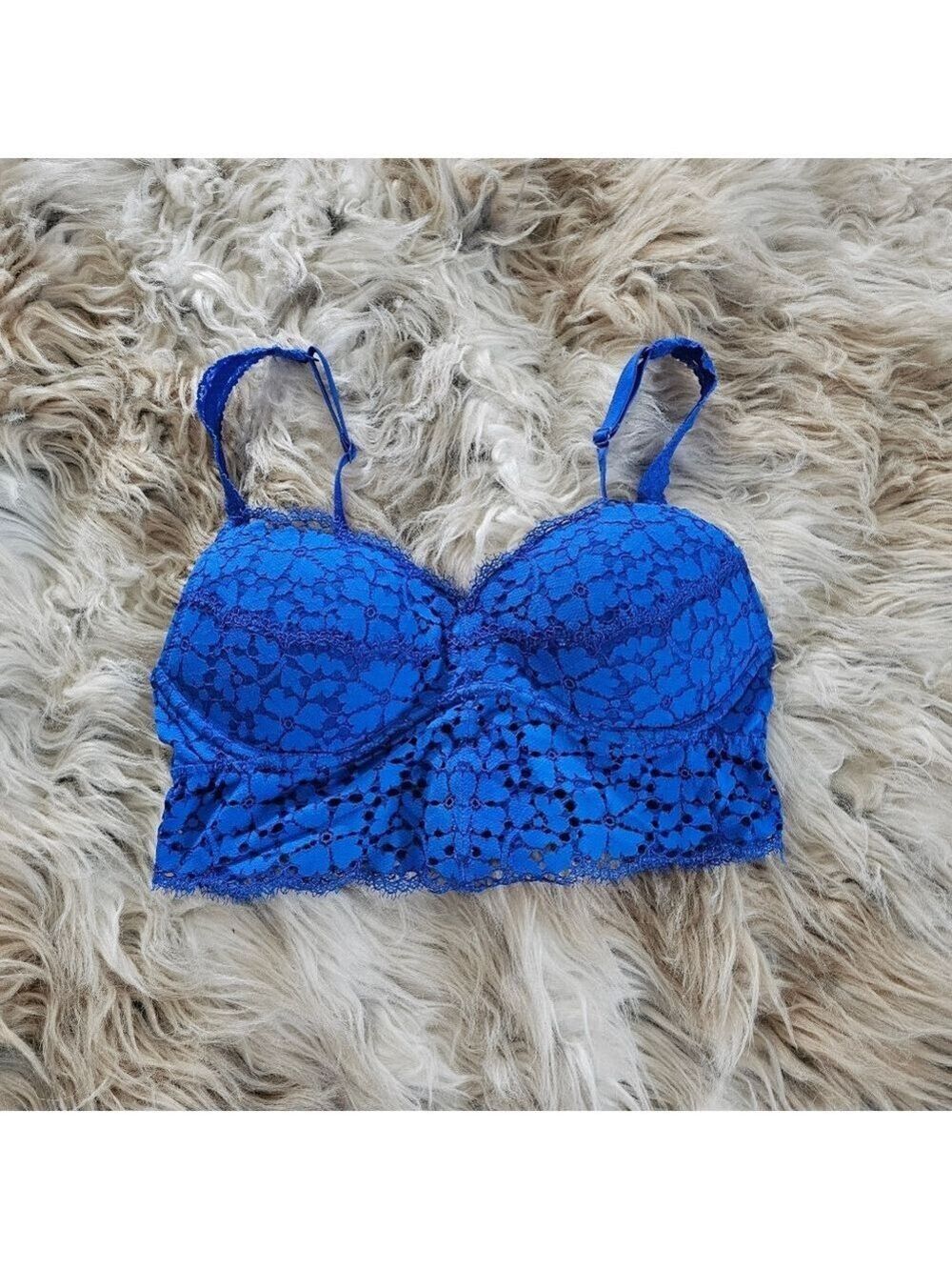 Victoria's Secret Pink Blue Lace Bralette Large